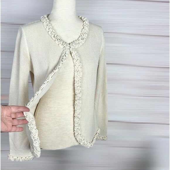 All Alpaca Ivory Cardigan Sweater Ruffle Details Hidden Button Closure M-L - Picture 9 of 14